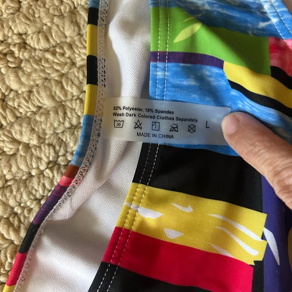 Colorful Geometric Bikini Set - Picture 5 of 6